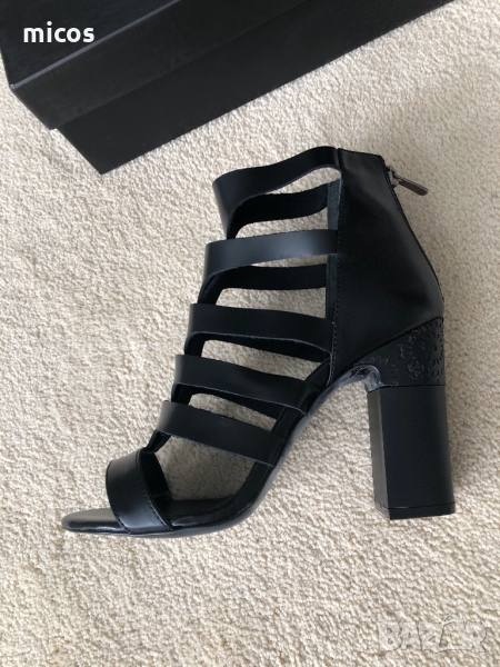 90 лв до 30.07!John May,оригинал,естествена кожа сандали,чисто нови, снимка 1