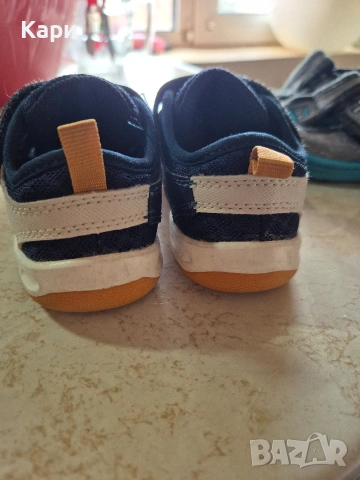 Обувки Декатлон 22,23номер за момче, снимка 9 - Детски обувки - 53593344