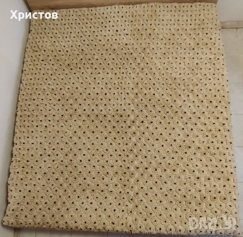 Китеници от вълна, снимка 2 - Покривки за легло - 53659399