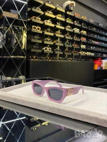 очила с черен обикновен калъф и ув защита celine , снимка 3 - Слънчеви и диоптрични очила - 51449942