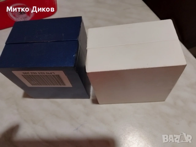кутия за часовник маркова на Festina бяла и синя