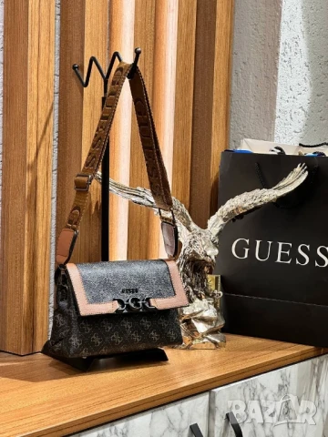 чанти guess 
