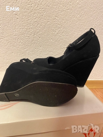 Дамски обувки на платформа, снимка 3 - Дамски обувки на ток - 52850032
