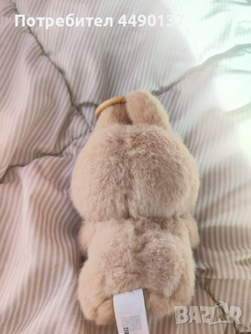 Оригинално лабубу have a seat