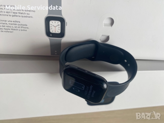 Apple Watch SE 2 (2024) 40mm – Отлично състояние, комплект, снимка 4 - Смарт часовници - 52509671
