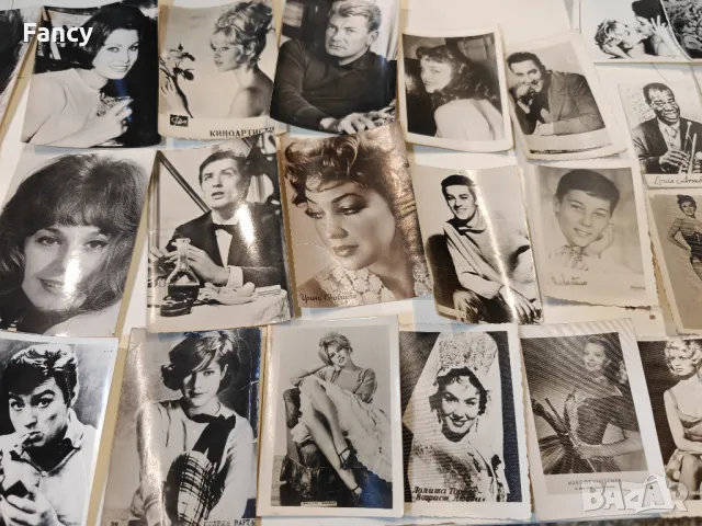 Стари картички, снимки световни артисти, снимка 6 - Колекции - 47720526