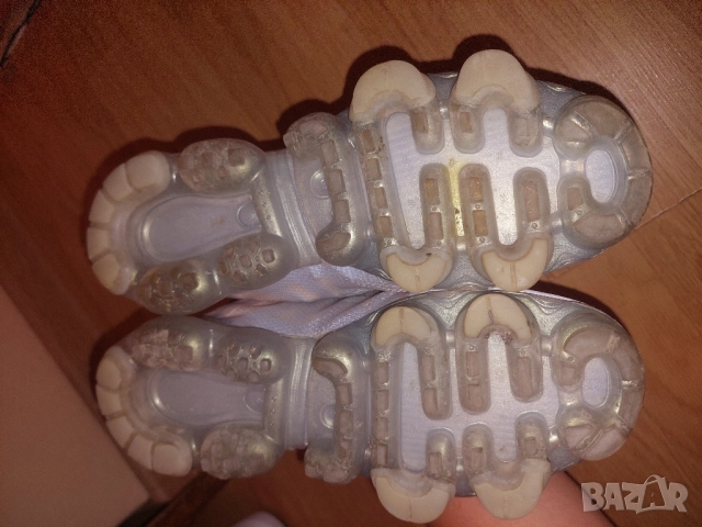 Nike vapormax , снимка 4 - Маратонки - 51713419