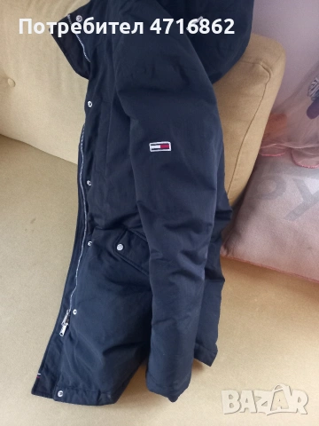 Дълго дамско яке с пух- Tommy Hilfiger, снимка 5 - Якета - 53227553