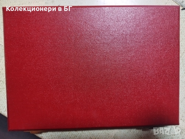 ЛУКСОЗНА КОЖЕНА КУТИЯ  ЗА СЪХРАНЕНИЕ НА МОНЕТИ /виж описанието/, снимка 6 - Нумизматика и бонистика - 53770044