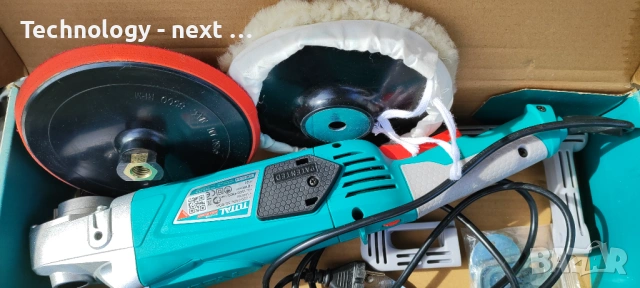 Полирмашина TOTAL Industrial, 1400 W, Ф 180 мм, снимка 2 - Други машини и части - 53694517