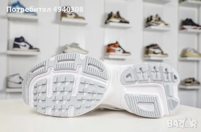 Дамски обувки NIKE V2K RUN, снимка 5 - Маратонки - 55972608