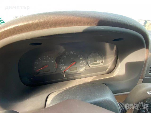 volvo v40 2.0i комби на части волво в40 2.0 бензин, снимка 5 - Автомобили и джипове - 35935179