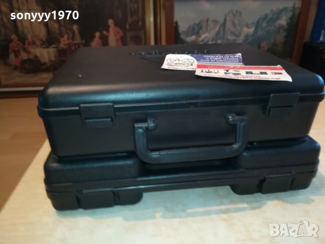 behringer куфари за микрофони 0402221924, снимка 9 - Микрофони - 35674544