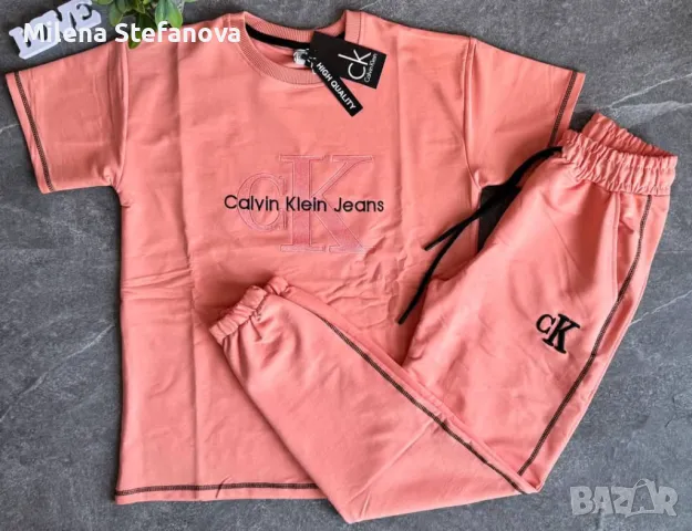 Дамски комплект Calvin Klein Jeans, снимка 3 - Спортни екипи - 49260814