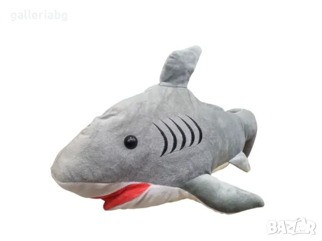 Голяма плюшена акула 
