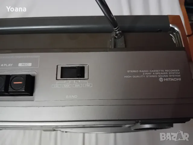 Hitachi TRK-7000E, снимка 4 - Радиокасетофони, транзистори - 49237022