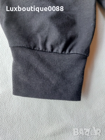 Използвана в отлично състояние блуза Emporio Armani XS, снимка 10 - Блузи - 51946729