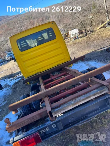 Камион iveco daily, снимка 3 - Камиони - 48661236