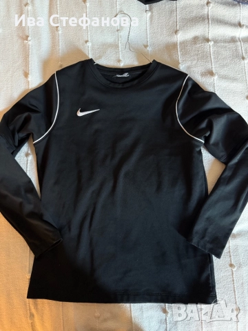 Спортна дамска черна блуза с дълъг ръкав Nike nike Найк , снимка 2 - Блузи с дълъг ръкав и пуловери - 52778002