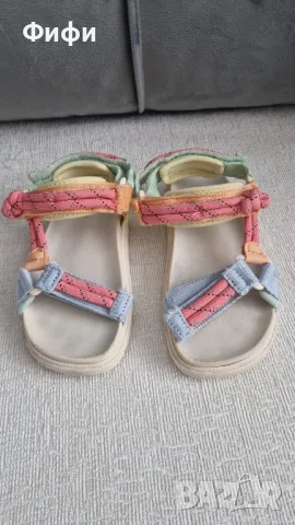 Детски сандали