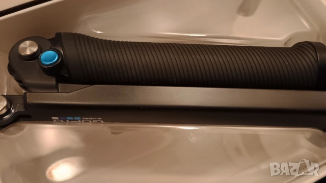 GoPro 3 Way Grip грип, разтегателно рамо, трипод, снимка 2 - Чанти, стативи, аксесоари - 51468976