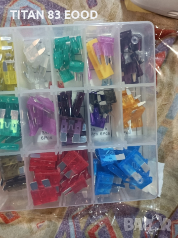 300 бр. Комплект асортимент от предпазители, снимка 5 - Друга електроника - 44746110