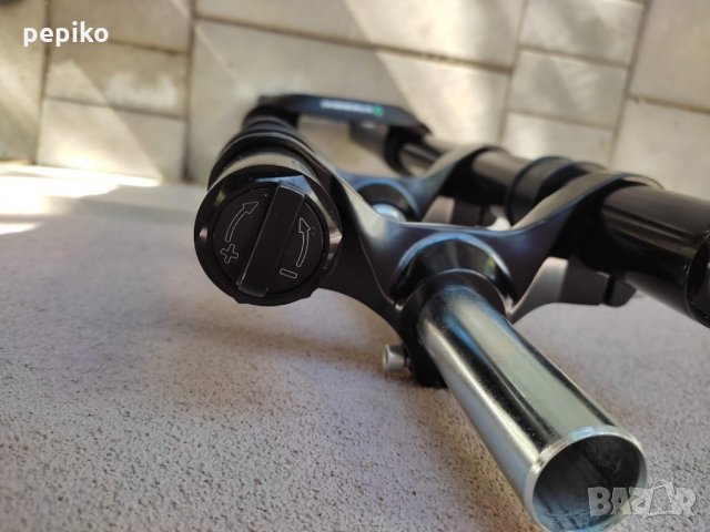 Продавам колела внос от Германия алуминиева магнезиева двукоронна вилка ZOOM 26 цола диск , снимка 14 - Части за велосипеди - 34626708