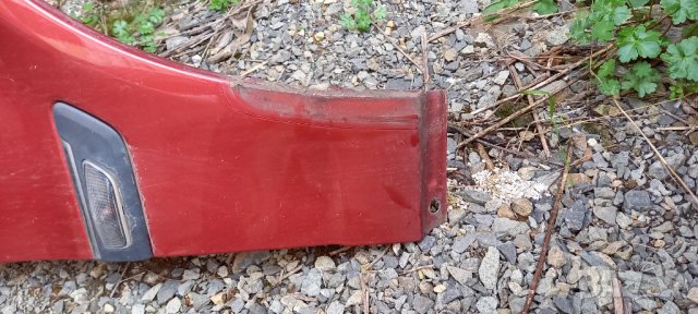 Десен калник Volvo S80, снимка 2 - Части - 39956165