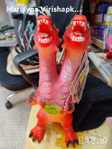 Продавам музикален двуглав дракон 