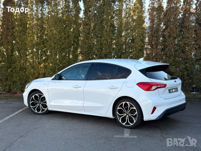 Ford Focus ST-LINE 1.5 EcoBoost 150 к.с. АВТОМАТ, снимка 4 - Автомобили и джипове - 48847925