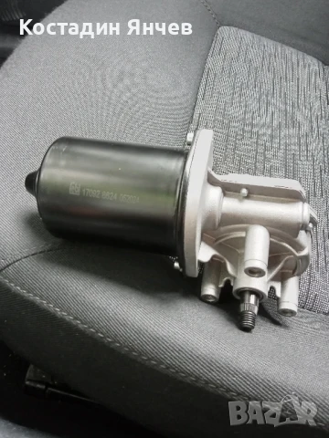 Моторче предни чистачки за Vw Golf 3 Ново, снимка 5 - Части - 51421794