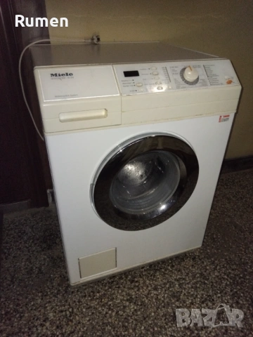 Продавам пералня "Miele W374"