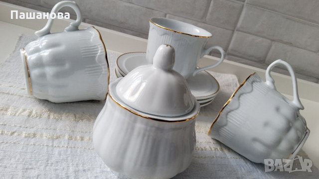 Чашки за чай със захарничка, снимка 2 - Сервизи - 35666142