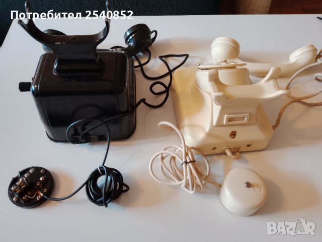 Стари телефони апарати, снимка 10 - Антикварни и старинни предмети - 38724271