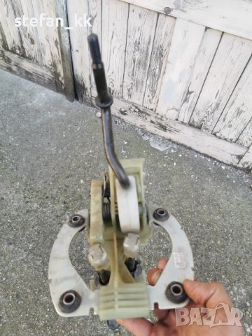 Избирач Скоростен лост с жила Honda Stream  , снимка 2 - Части - 41634476