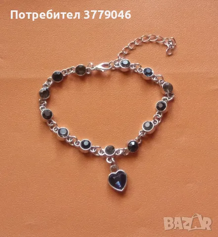 Гривна с кристали , снимка 3 - Гривни - 47699236