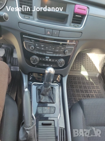 Peugeot 508 SW 2.0 HDi Автомат • Панорама • 2012, снимка 4 - Автомобили и джипове - 53766410