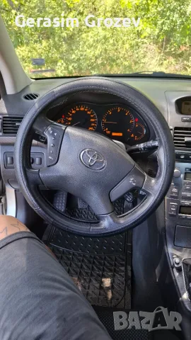 Тойота авенсис 2.2 150коня , снимка 13 - Автомобили и джипове - 55780960