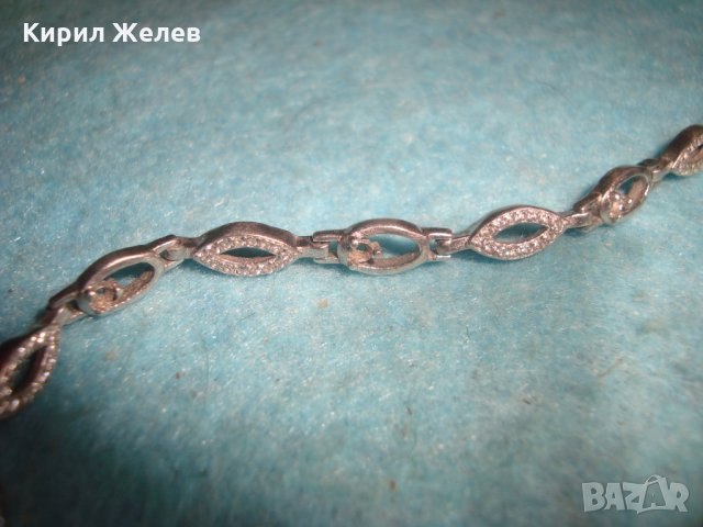 СКЪПОЦЕННА ДИЗАЙНЕРСКА АРТ ГРИВНА РОДИРАНО СРЕБРО 925 с ИНКРУСТИРАНИ НЕЖНИ КАМЪЧЕТА ЦИРКОН 25885, снимка 7 - Гривни - 35868924