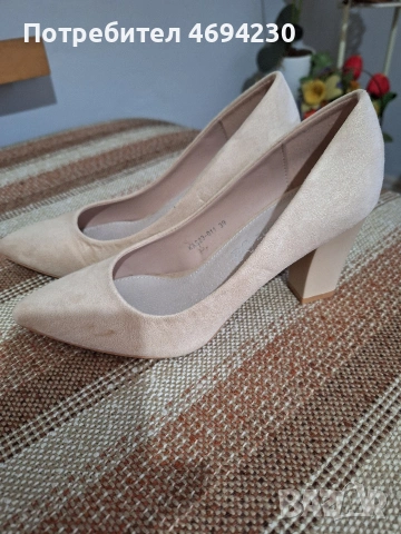 Дамски Обувки От Набук .39 номер .Подходящи за Всеки повод ., снимка 3 - Маратонки - 53062648