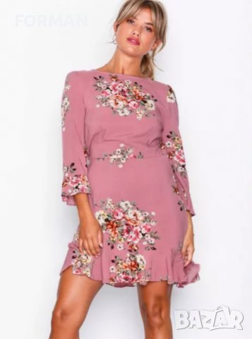 СУПЕРТЪНИЧКА и МНОГО ЛЕКА розова рокля на цветя с отворен гръб , снимка 2 - Рокли - 41984822