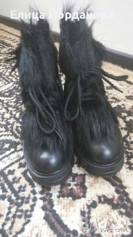 чисто нови дамски боти