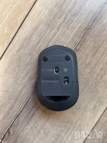 Компютърна безжична мишка Logitech, снимка 3 - Клавиатури и мишки - 55780035