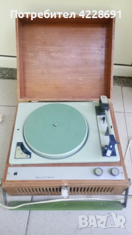 Колекционерски ретро грамофон 