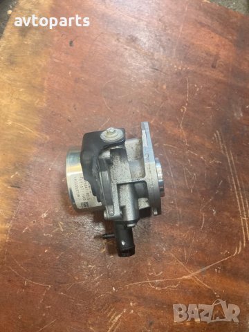 Renault clio 4 2015година 1.5dci Вакум помпа, снимка 4 - Части - 40915943