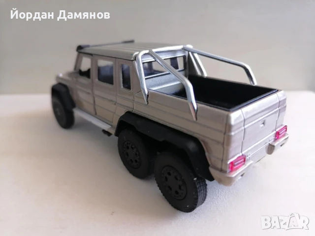 Мерцедес Г клас 6х6 мащаб 1:34, снимка 5 - Колекции - 50900267
