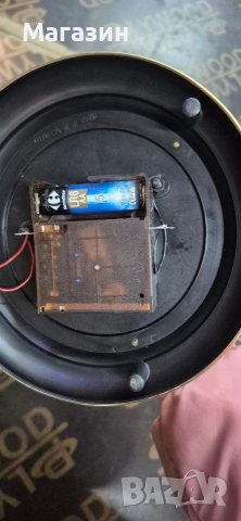 Настолен часовник , снимка 4 - Антикварни и старинни предмети - 53003778