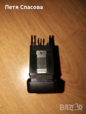 VW Passat Wagon B3 2.0 1992 Бутон Подгряване Задно Стъкло, снимка 3 - Части - 41690663