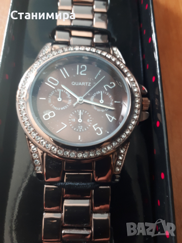 часовник ръчен от Avon, снимка 2 - Дамски - 36274377