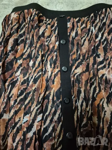 красива пола Dika, снимка 2 - Поли - 47559884